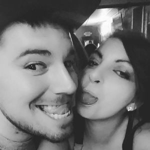 Meet your Posher, Derek